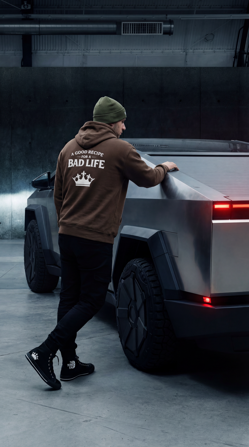 Men's Classic Sneakers "The Crime King"